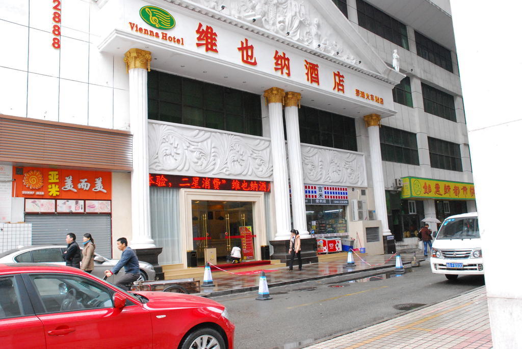 Vienna Hotel Shenzhen Railway Station Exterior photo
